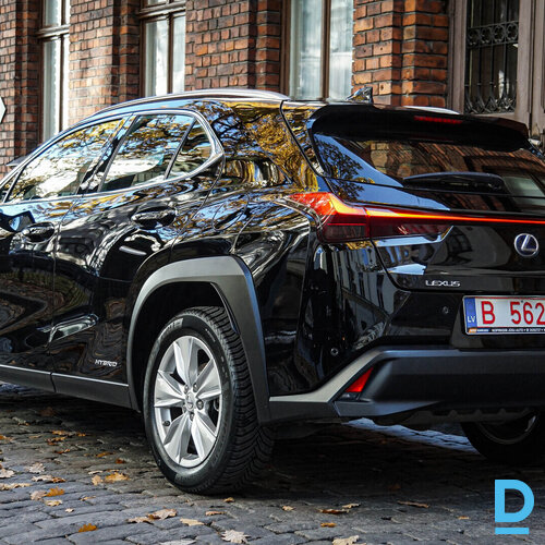 Pārdod Lexus UX 2.0, 2020 Pārdod Lexus UX 2.0, 2020