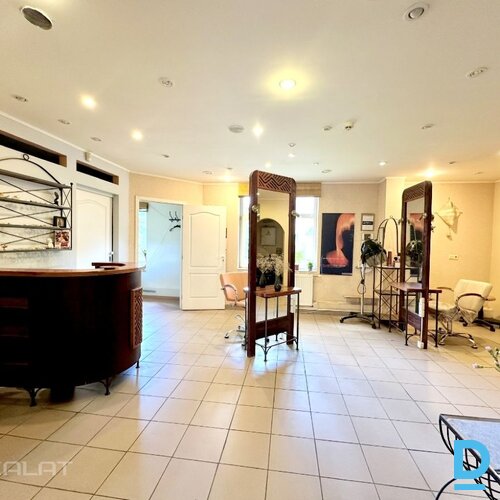 Pārdod mājas Leona Paegles iela 7a