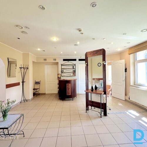 Pārdod mājas Leona Paegles iela 7a