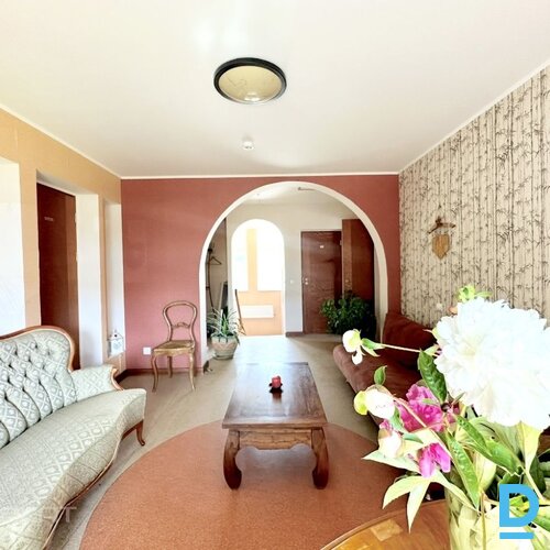 Pārdod mājas Leona Paegles iela 7a