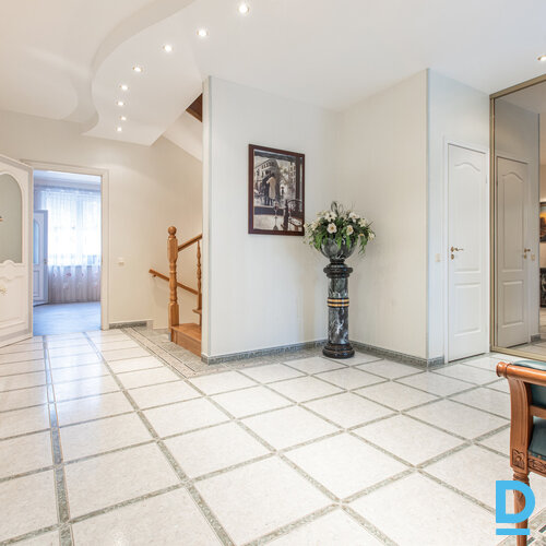 Pārdod māju Garkalnes novads Priedkalne Skuju 