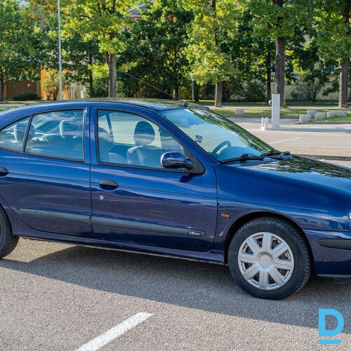 Pārdod Renault Megane, 2002