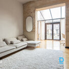 Продаётся элегантная трёхуровневая квартира с высокими потолками в престижном жи