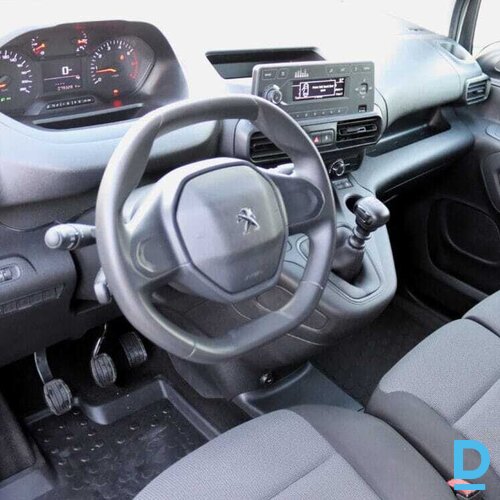 Pārdod Peugeot Partner L1. 1.2 Puretech Pro, 2020 Pārdod Peugeot Partner L1. 1.2 Puretech Pro, 2020