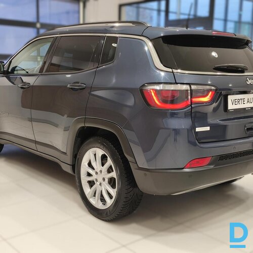 Pārdod Jeep Compass 1.3i, 2021