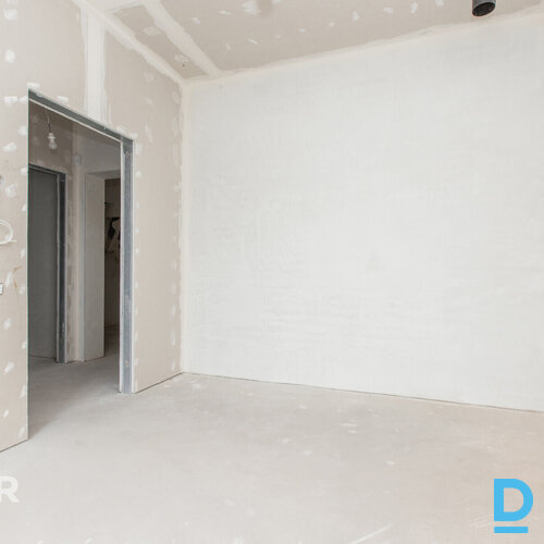 Plaša, augstvērtīga un tikko uzcelta rindu māja Dzidriņās.Māja ir celta un nodot