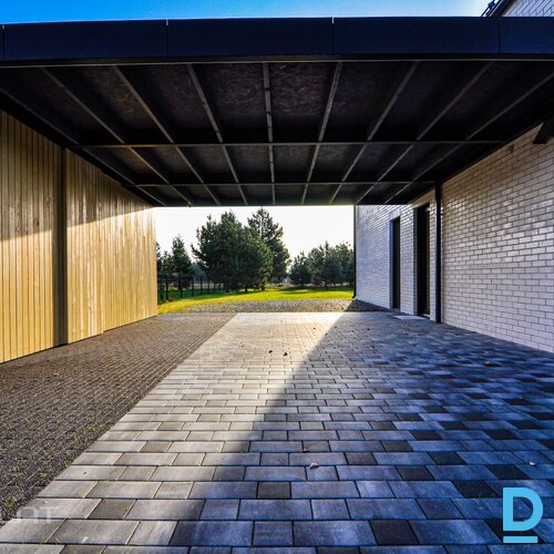 Pārdod mājas Sila iela 36