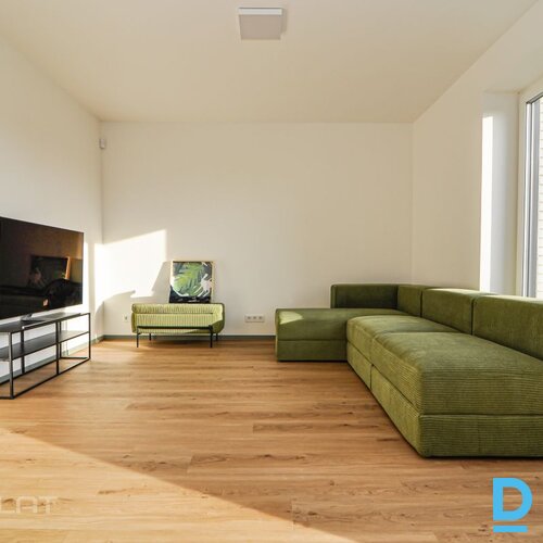 Pārdod mājas Sila iela 36