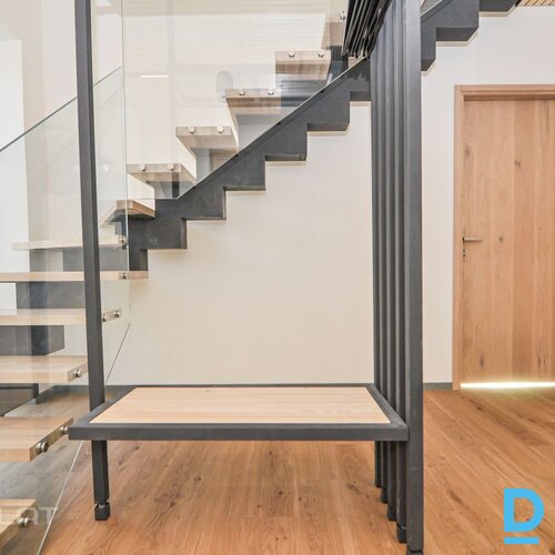 Pārdod mājas Sila iela 36