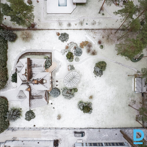 Pārdod māju Skuju 12