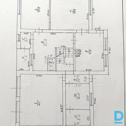 Pārdod māju Skuju 12