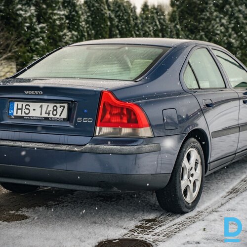 Pārdod Volvo S60, 2.4i, 2002