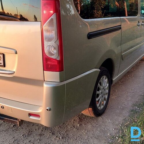 Pārdod Peugeot Expert, 2013