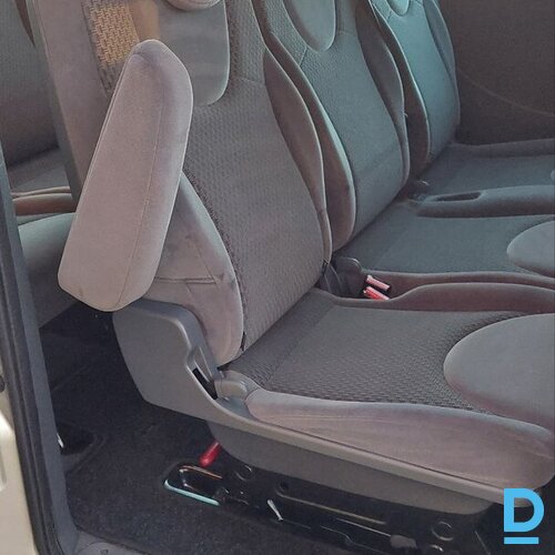 Pārdod Peugeot Expert, 2013