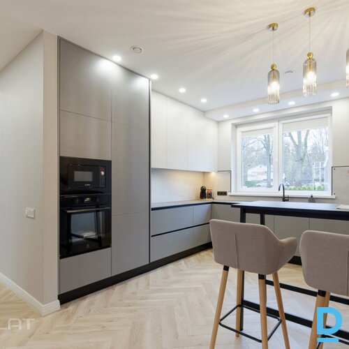 Izīrē māju Radiostacijas iela 22 Izīrē māju Radiostacijas iela 22