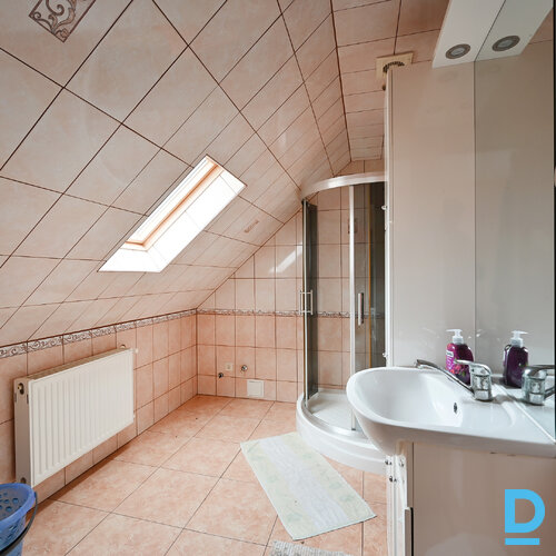 Pārdod māju Ķemeru iela 31 Pārdod māju Ķemeru iela 31