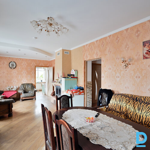 Pārdod māju Ķemeru iela 31 Pārdod māju Ķemeru iela 31