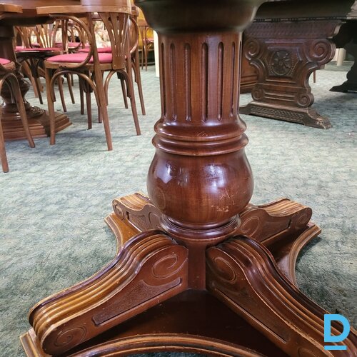 Pārdod Galdi Pārdod Galdi