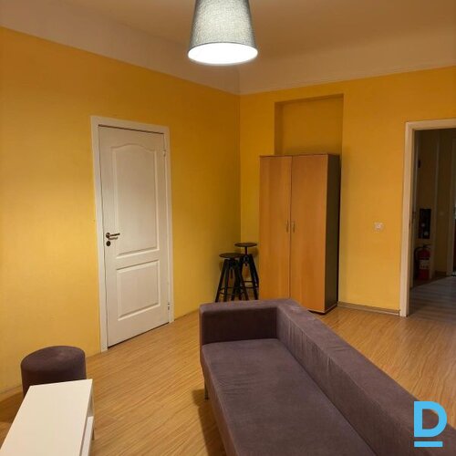 Izīrē dzīvokli Dzirnavu iela 110