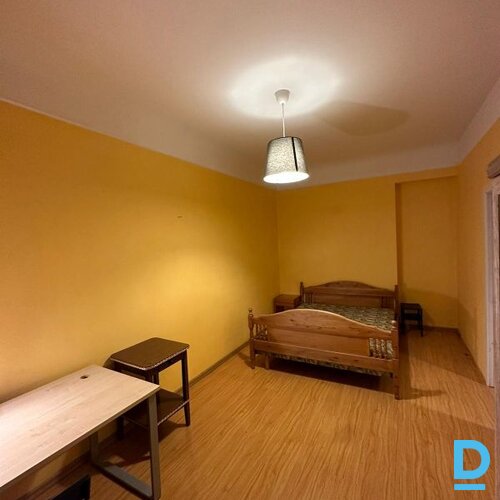 Izīrē dzīvokli Dzirnavu iela 110