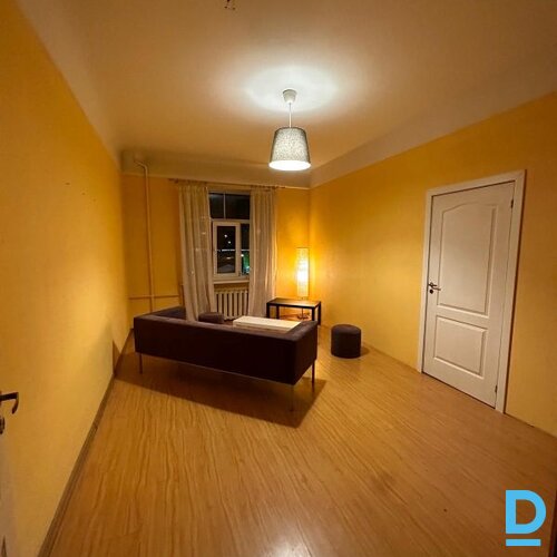 Izīrē dzīvokli Dzirnavu iela 110