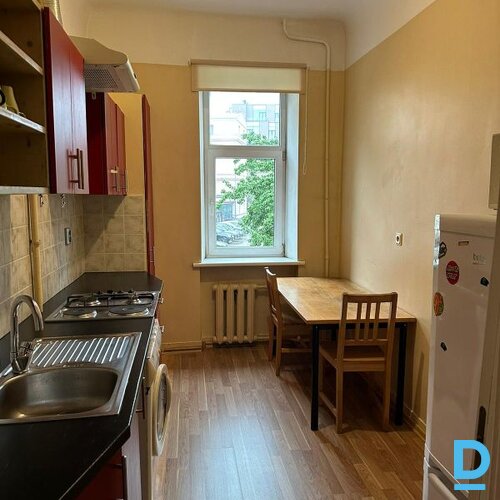 Izīrē dzīvokli Dzirnavu iela 110