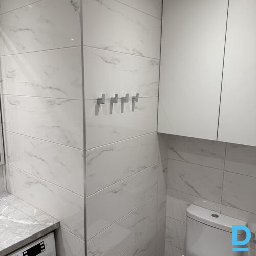 Izīrē dzīvokli H. Celmiņa 5