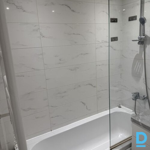 Izīrē dzīvokli H. Celmiņa 5