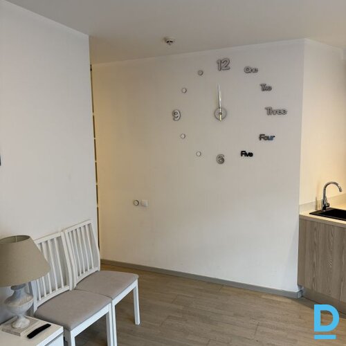 Izīrē dzīvokli H. Celmiņa 5