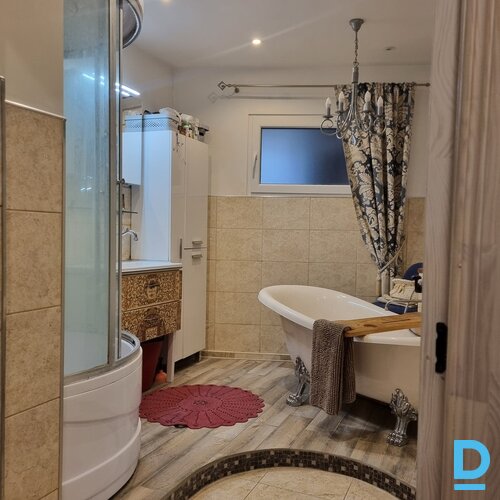 dziviklu  4 ist 94 m2