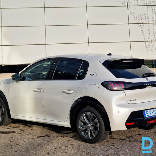 Pārdod Peugeot e-208 50 kWh, 2022