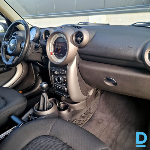 Pārdod MINI Cooper Countryman 1.6d, 2012 Pārdod MINI Cooper Countryman 1.6d, 2012