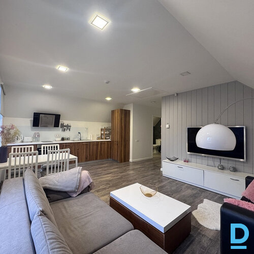 Pārdod dzīvokli Ķemeru iela 48