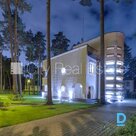 Pārdod māju Rīgā