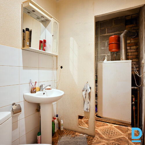 Pārdod māju Miezites cels 70b Pārdod māju Miezites cels 70b