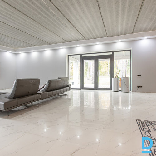 Pārdod māju Ķekavas novads Baldones pag Parka iela 