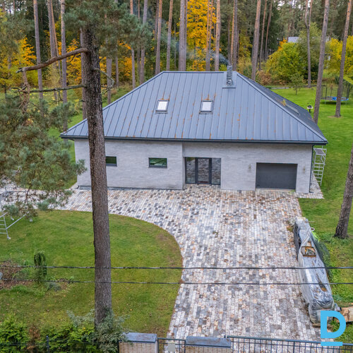 Pārdod māju Ķekavas novads Baldones pag Parka iela 