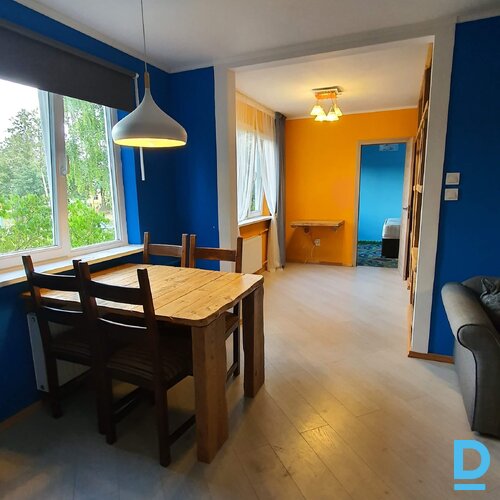 Pārdod dzīvokli Rīga Iļģuciems Skujenes 9