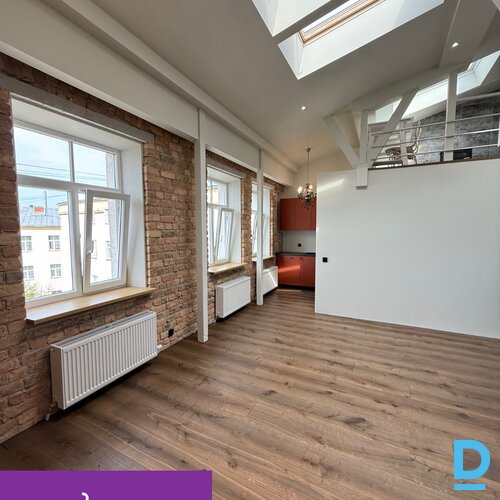 Pārdod dzīvokli Rīga Centrs Krāslavas 7