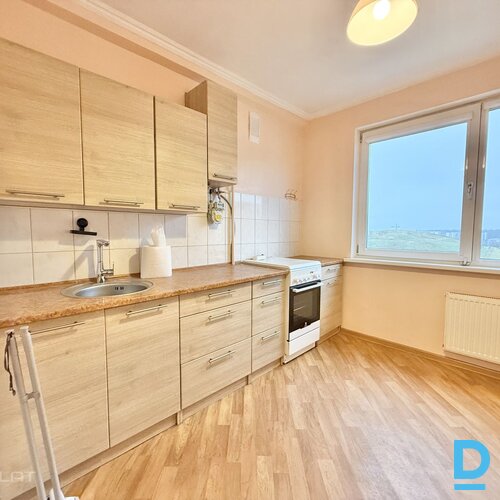 Pārdod dzīvokli Dravnieku iela 7