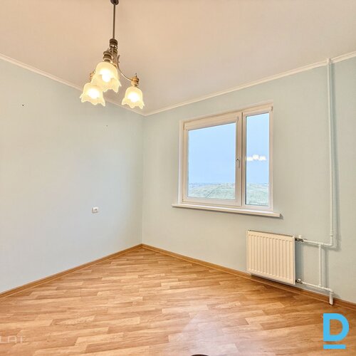 Pārdod dzīvokli Dravnieku iela 7