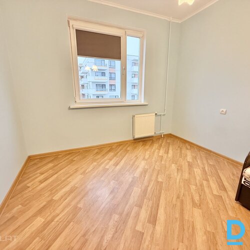 Pārdod dzīvokli Dravnieku iela 7