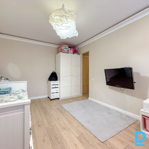 Pārdod dzīvokli Ledus iela 2