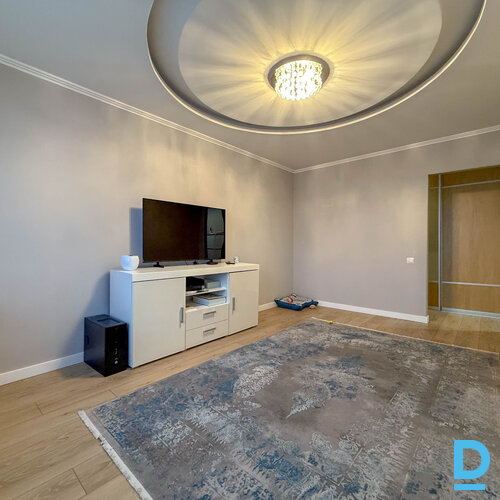 Pārdod dzīvokli Ledus iela 2