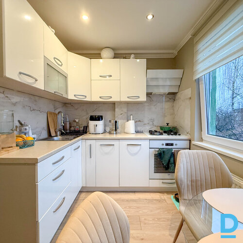 Pārdod dzīvokli Ledus iela 2