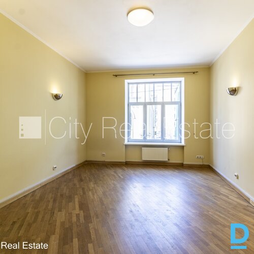 Izīrē dzīvokli Rīgā