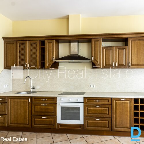 Izīrē dzīvokli Rīgā