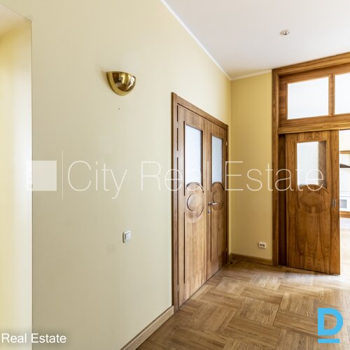 Izīrē dzīvokli Rīgā