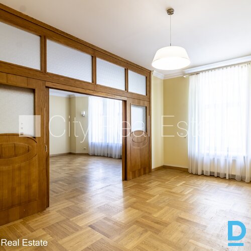 Izīrē dzīvokli Rīgā