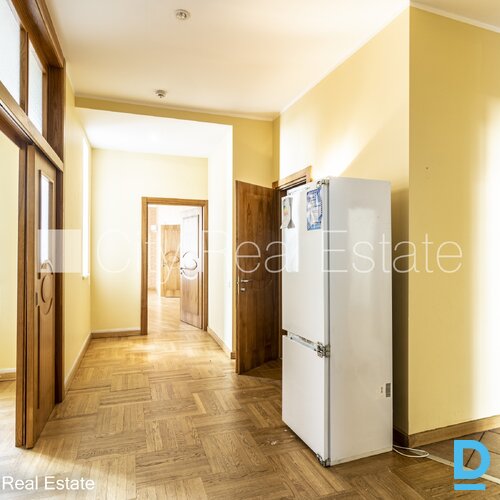 Izīrē dzīvokli Rīgā